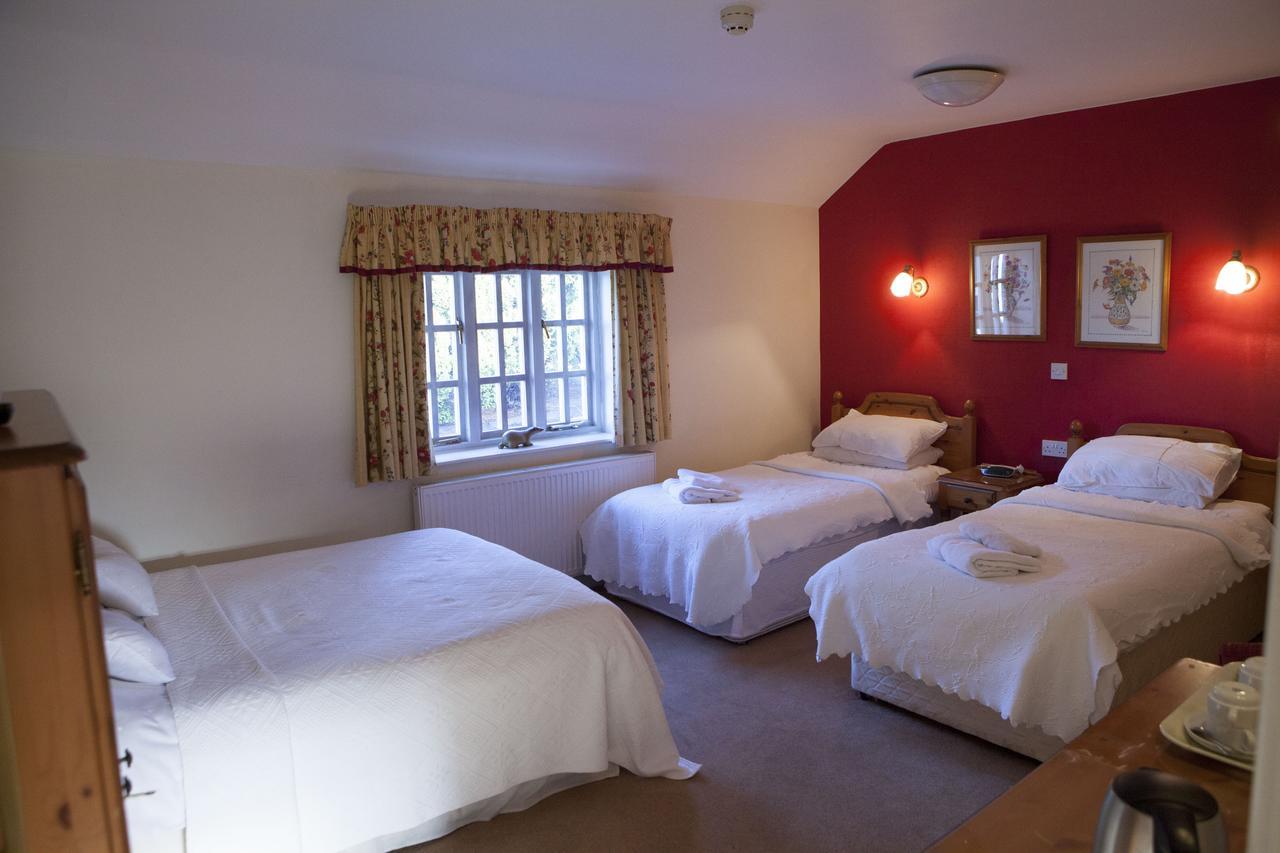 Red Lion Inn Little Budworth Экстерьер фото
