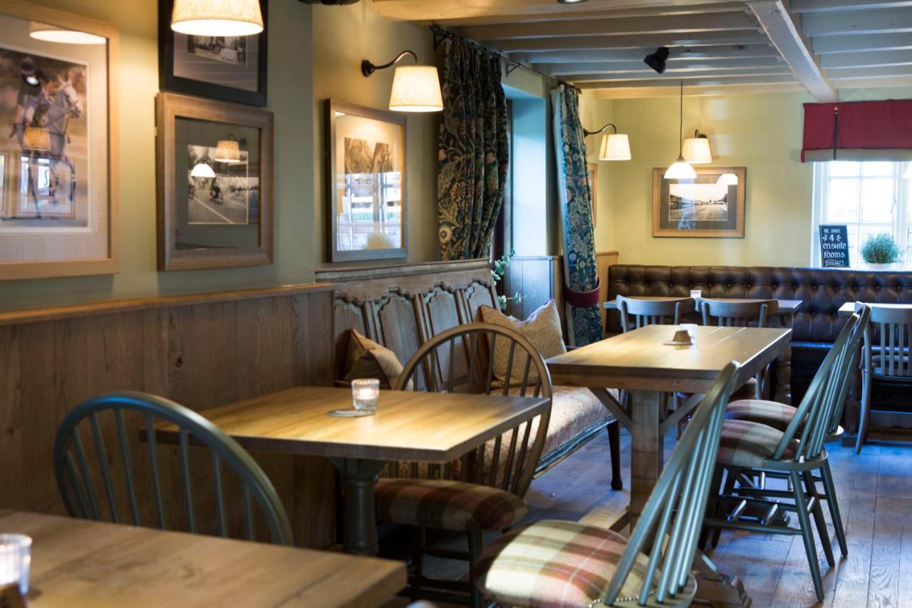 Red Lion Inn Little Budworth Экстерьер фото