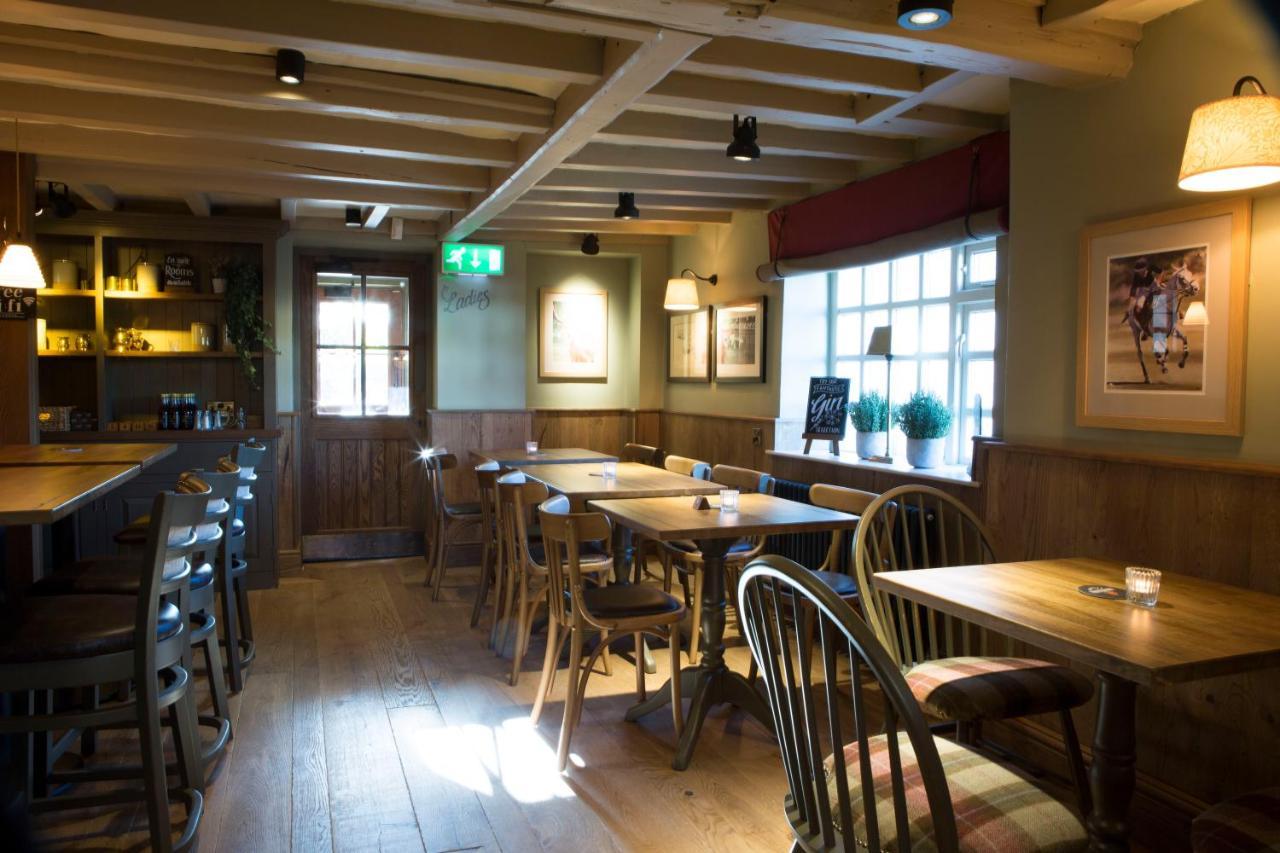 Red Lion Inn Little Budworth Экстерьер фото